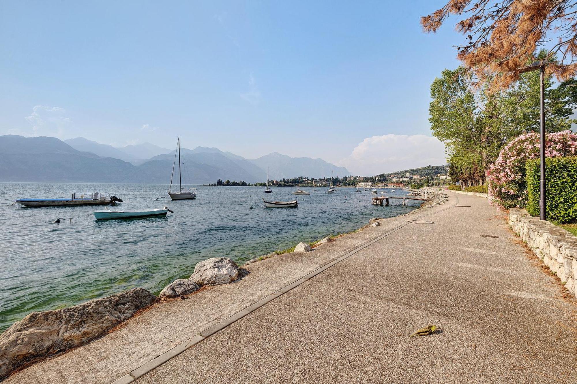 Apt Theo Val Di Sogno Garda Lake Μαλτσεζίνε Εξωτερικό φωτογραφία